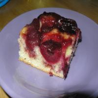 Sweet Cherry Upside-Down Cake_image