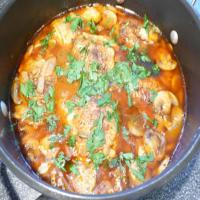 Braised Chicken Thighs With Button Mushrooms_image