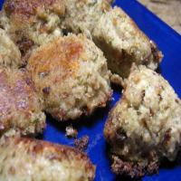 Turkey Croquettes With Mushroom-Rosemary Gravy_image