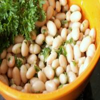Refreshing Cannellini Bean Salad image