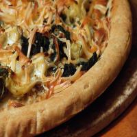 Smokey Spinach and Artichoke Blonde Pizza_image