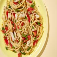 Spaghetti with Crab and Tomatoes_image