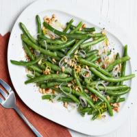 Green Beans with Lemon and Pine Nuts_image