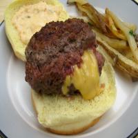 Jucy Lucy Cheeseburger_image