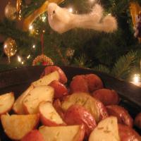 Les Petits Pomme De Terre Roasted Fingerling Potatoes_image