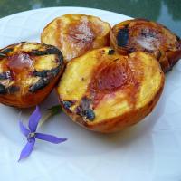 Sweet Grilled Peaches_image