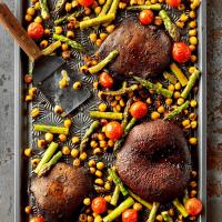 Portobello and Chickpea Sheet-Pan Supper_image