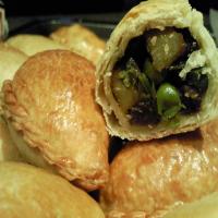 Oven Baked Vegetarian Samosas_image