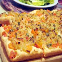 Caramelized Onion and Roasted Red Pepper Tart_image