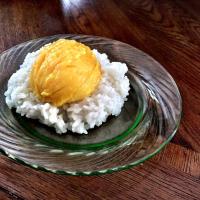 Sweet Sticky Rice with Mangoes image