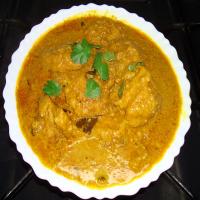 Steamed Lentil Dumplings in Tangy Gravy_image