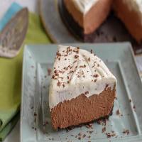 Heavenly Chocolate Mousse Pie_image