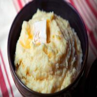 Classic Whipped Mashed Potatoes_image