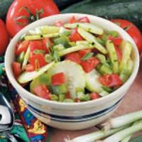 Garden Cucumber Tomato Salad_image
