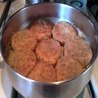 Super Salmon Cakes_image