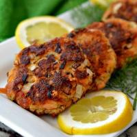 Salmon Patties with Dill Mayonnaise image