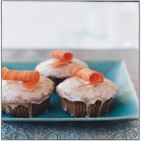 Carrot Cupcakes with Orange Icing_image