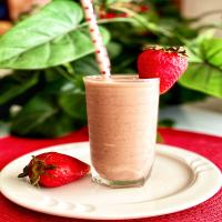 Chocolate Strawberry Smoothie image