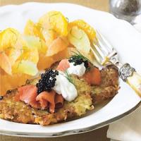 Potato Latkes with Smoked Salmon, Caviar, and Tarragon Crème Fraîche_image
