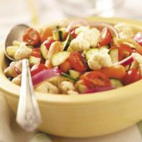 Garden Fresh Summer Vegetable Salad_image