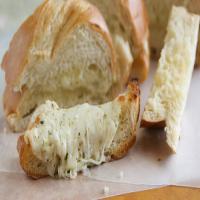 Cheesy Garlic Bread_image
