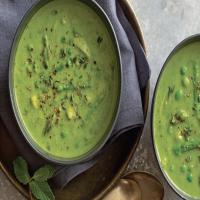 Green Pea, Asparagus, and Parsley Soup_image