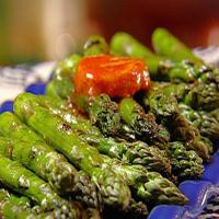 Grilled Asparagus with Barbecue Butter_image