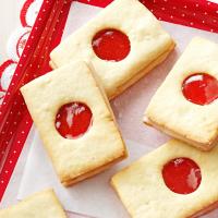 Strawberry Sandwich Cookies_image