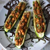 Zucchini with Chickpea and Mushroom Stuffing_image