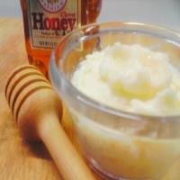 Susan's Honey Bee Butter_image