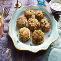 Crab Cakes with Tartar Sauce_image