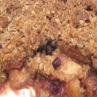Apple-Blueberry Crisp With Oatmeal Topping_image