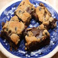 Fabulous Fudge Filled Bars_image