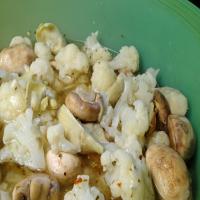 Marinated Mushrooms, Artichoke Hearts, and Cauliflower Salad_image