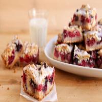 Summer Berry Cobbler Bars_image