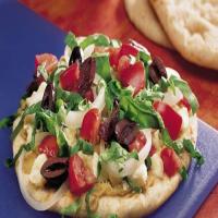 Middle Eastern Pita Pizzas_image