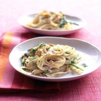 Creamy Fettuccine with Asparagus_image