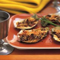 Baked Oysters with Bacon and Leeks_image
