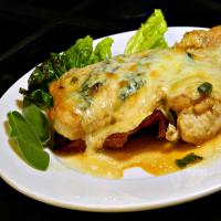 Chicken with Prosciutto, Sage, and Fontina Cheese_image