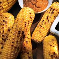 Grilled Corn with Honey-Ancho Chile Butter_image