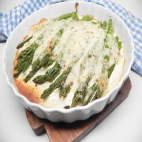 Baked Asparagus with Cheese Sauce_image