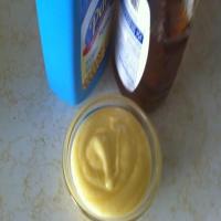 Easy Squeeze Honey Butter_image