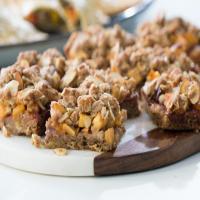 Fruity Crumble Bars_image