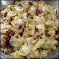 FRIED CABBAGE WITH BACON, ONION AND GARLIC image