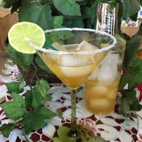 Easy 4-Ingredient Margarita_image