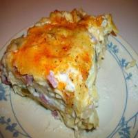 Creamy Ham N Swiss Noodle Bake_image