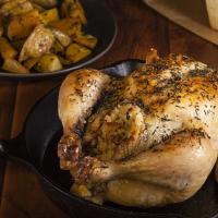 Roast Chicken with Pan Gravy_image