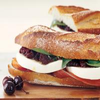 Mozzarella and Prosciutto Sandwiches with Tapenade_image