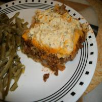 Ground Beef Cheese and Bisquick Layered Casserole_image