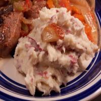 My Easy Roasted Garlic Mashed Potatoes_image